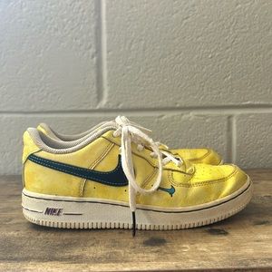 Nike Air Force 1 Low LV8 Peace, Love, and Basketball